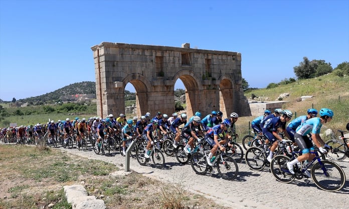 En uzun parkurda Hollanda zaferi