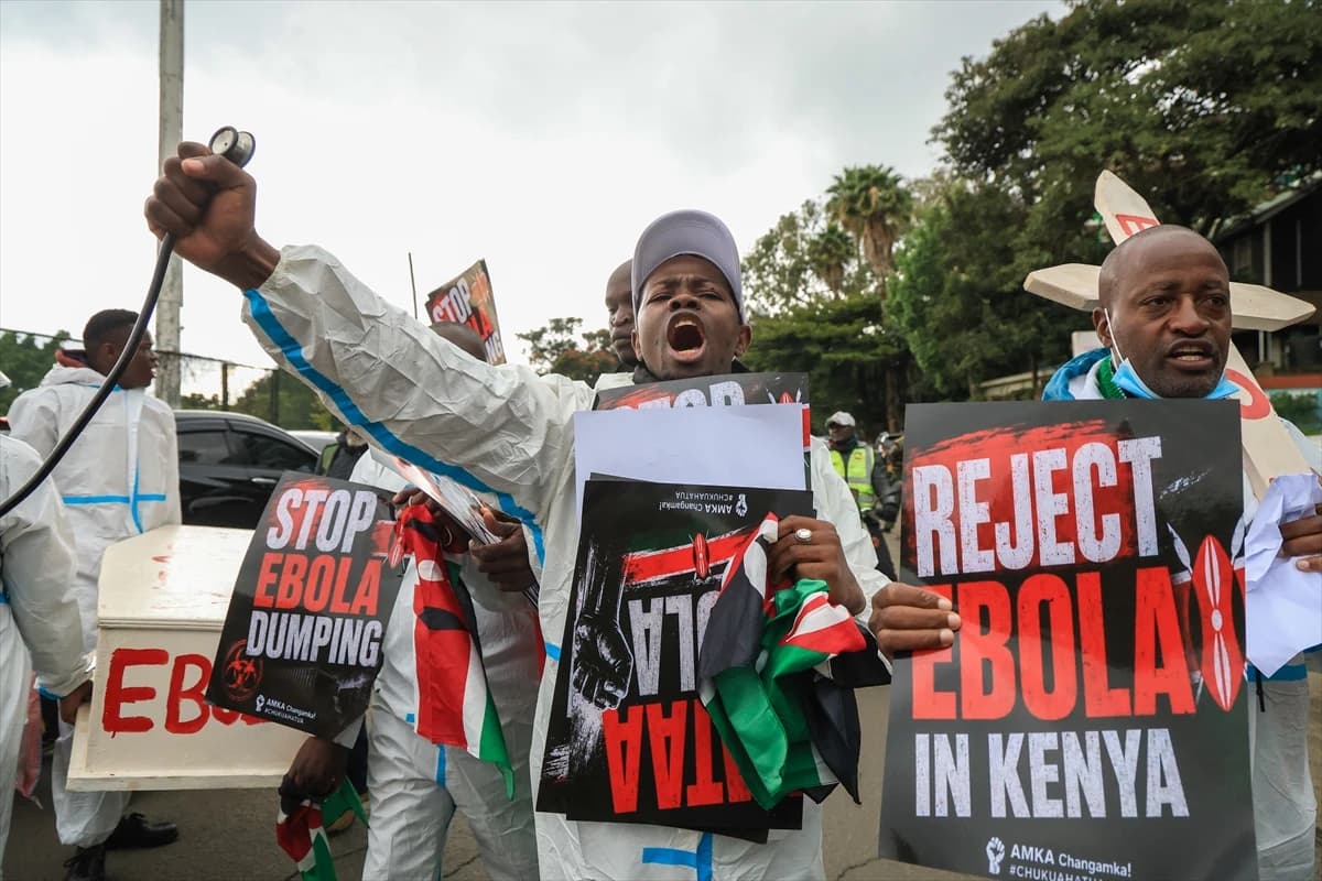 Kenya'da ABD'liler için kurulacak Ebola merkezi protesto edildi