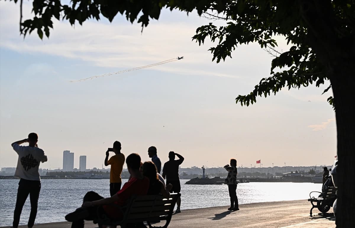 SOLOTÜRK'ten gösteri tadında prova