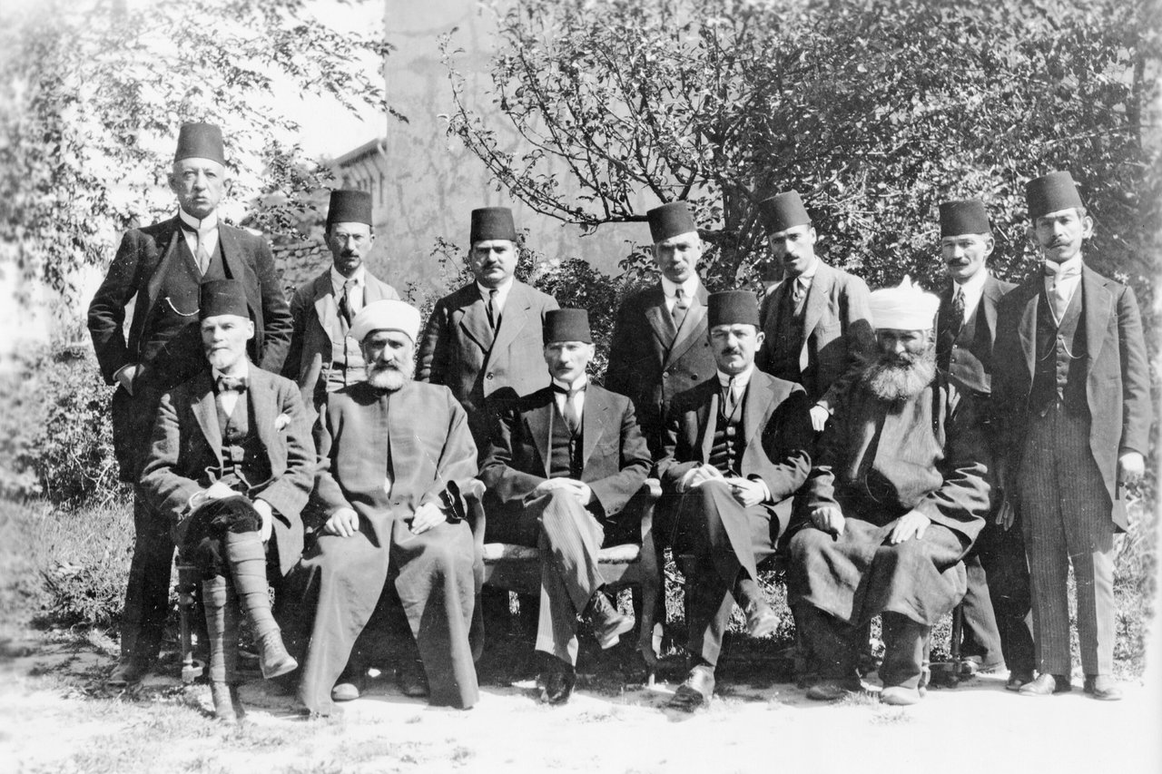 Tarihte Bugün: Sivas Kongresi açıldı