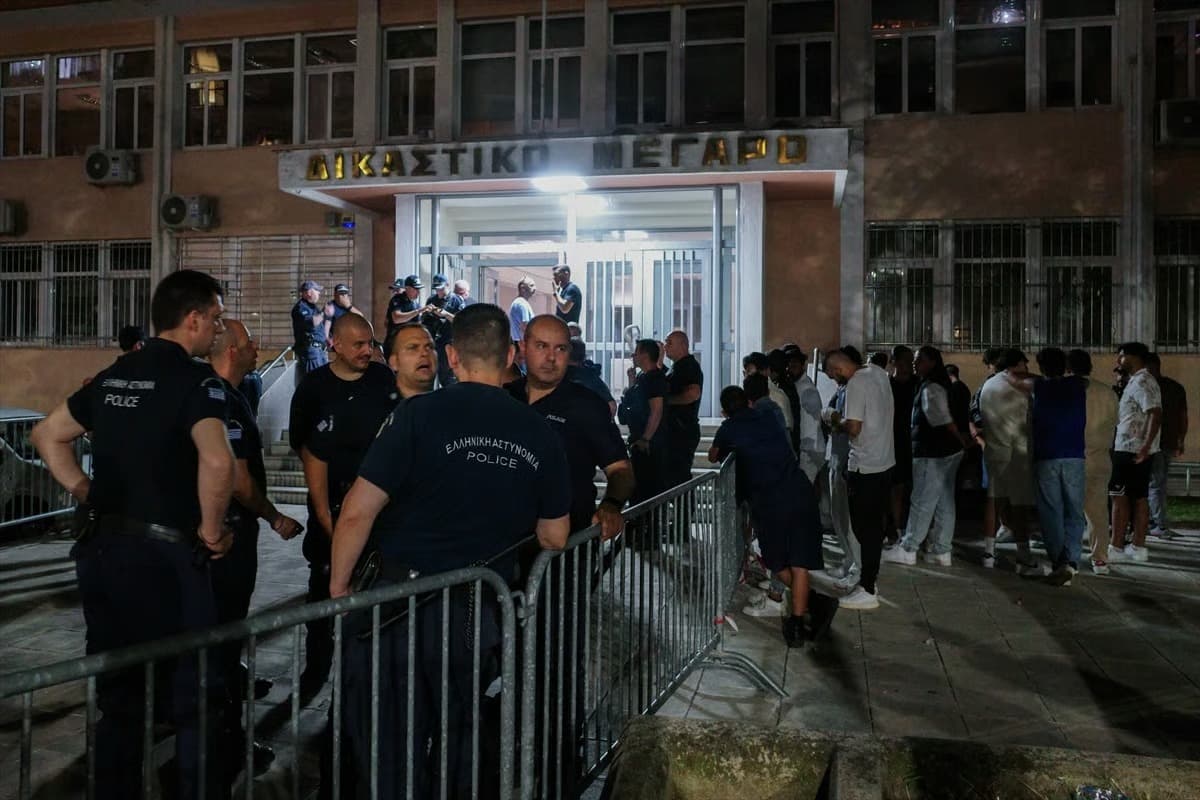 Müftü krizi büyüdü: Batı Trakya'da 4 Türke hapis cezası