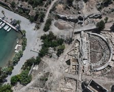 Mersin'deki Kelenderis Antik Kenti'nde Roma dönemine ait kale kapısı bulundu