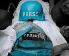 İsrail İran'a düzenlediği saldırılarda 9 gazeteciyi öldürdü