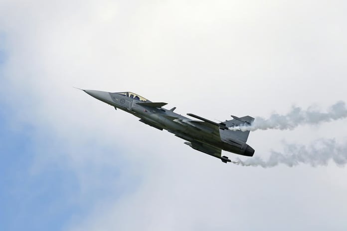 Ukrayna’ya Gripen savaş uçakları geliyor