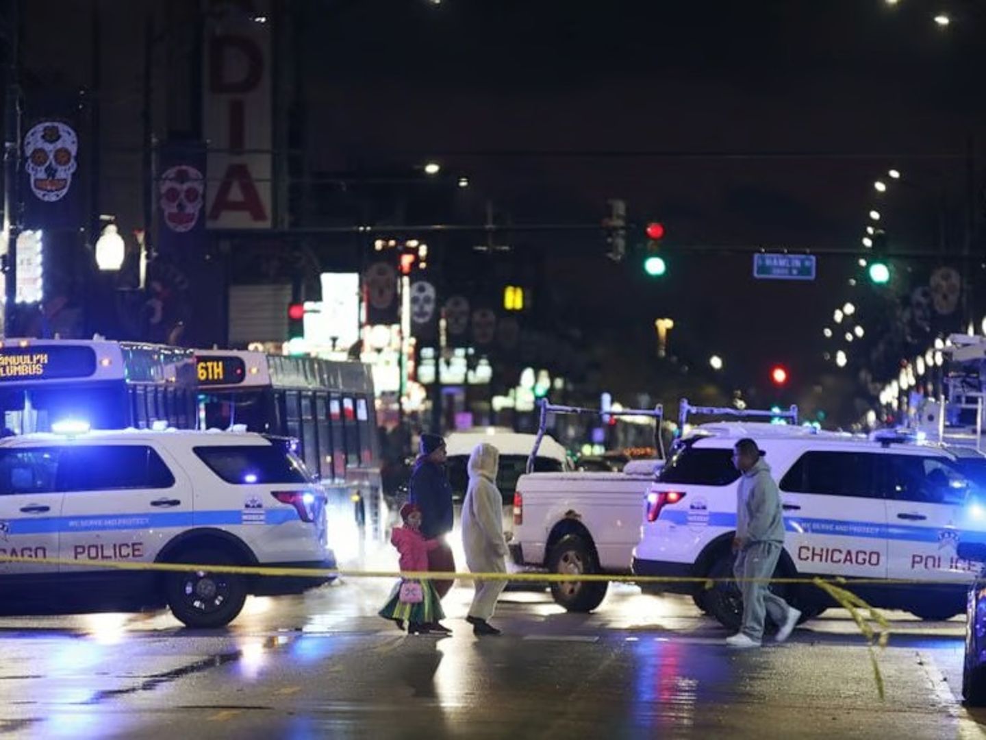 Chicago'da düzenlenen silahlı saldırıda 4 kişi hayatını kaybetti