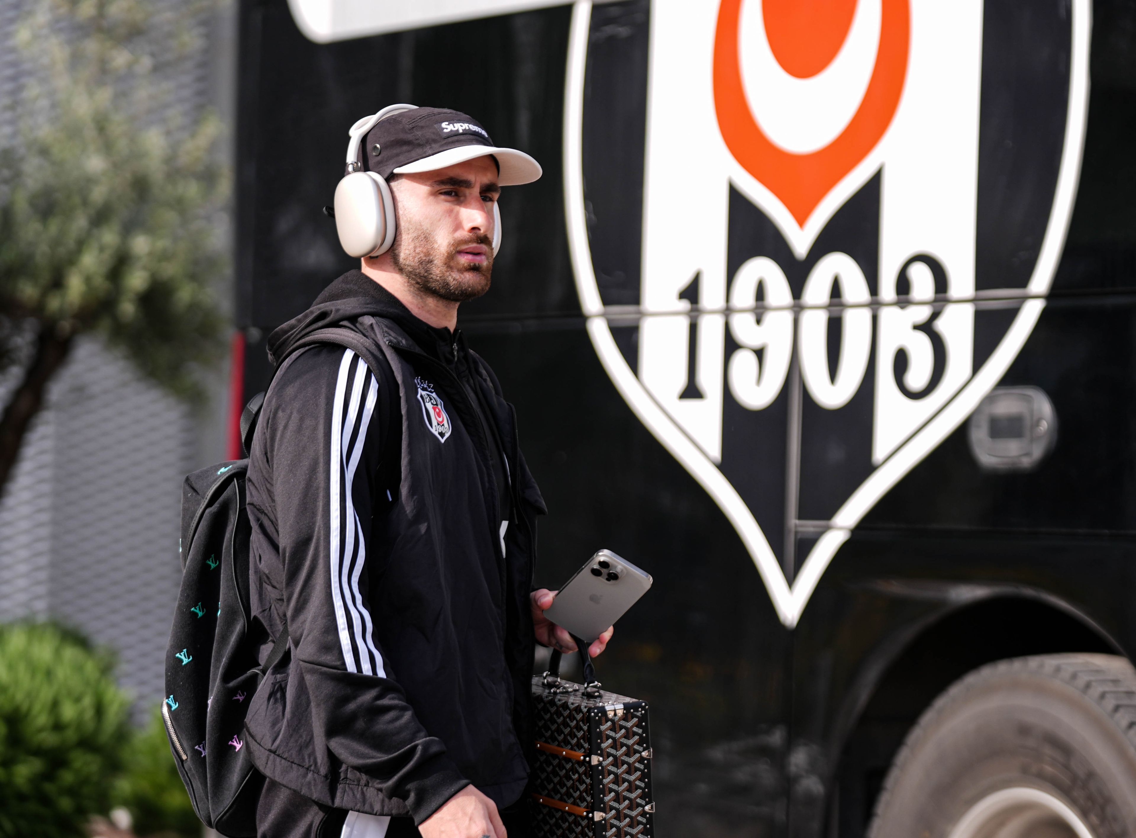 Bedelsiz ayrılık baskısı