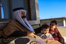 Esed rejiminde 7 oğlunu kaybeden muhtar köyünden vazgeçmiyor