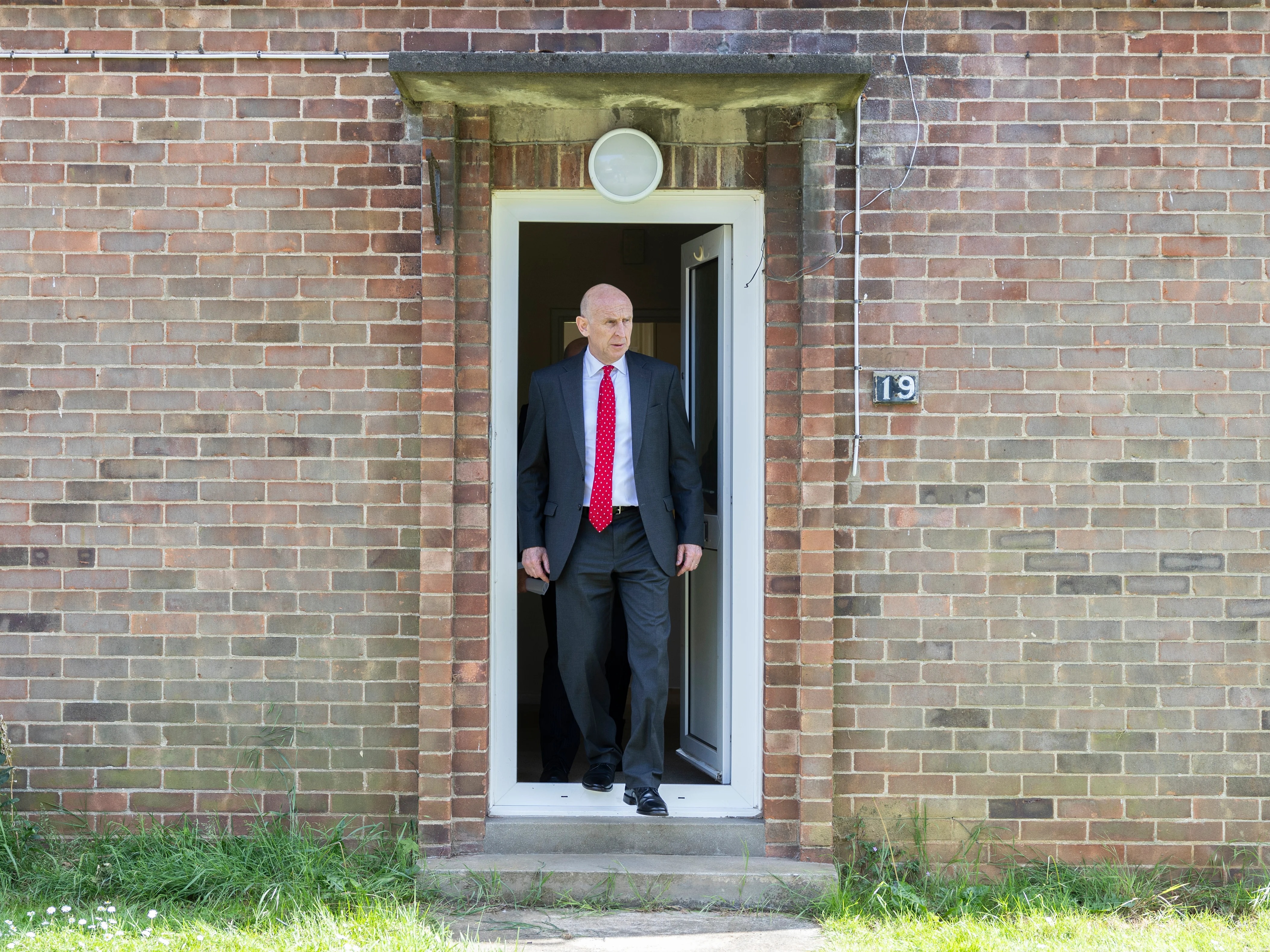 UK Commits to 3% Defense Spending by 2034