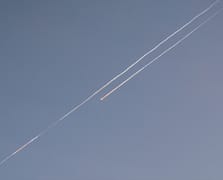 İran ateşkes yürürlüğe girmeden önce İsrail'i vurdu