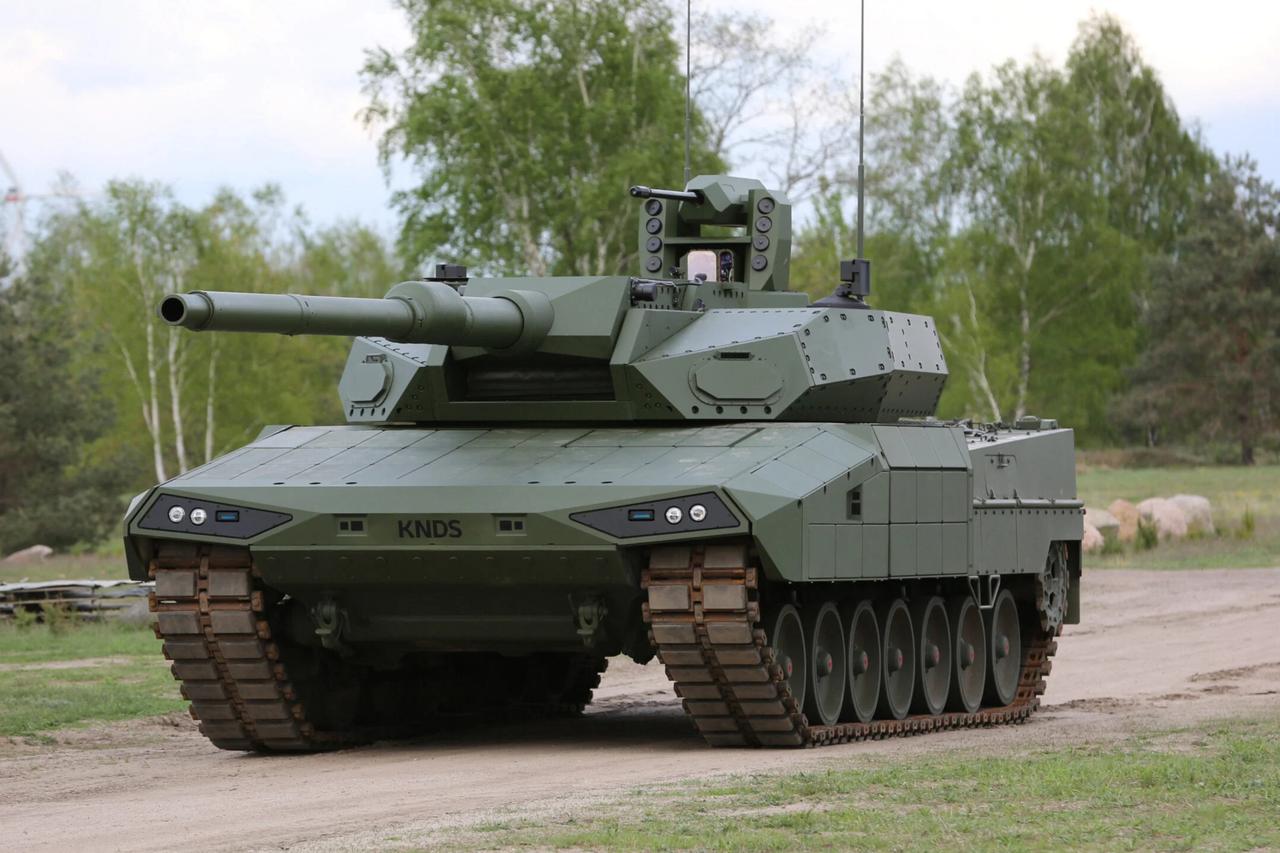 Alman ordusu için 7.000 zırhlı araçlık tarihi dönüşüm: Rheinmetall ile kritik müzakereler