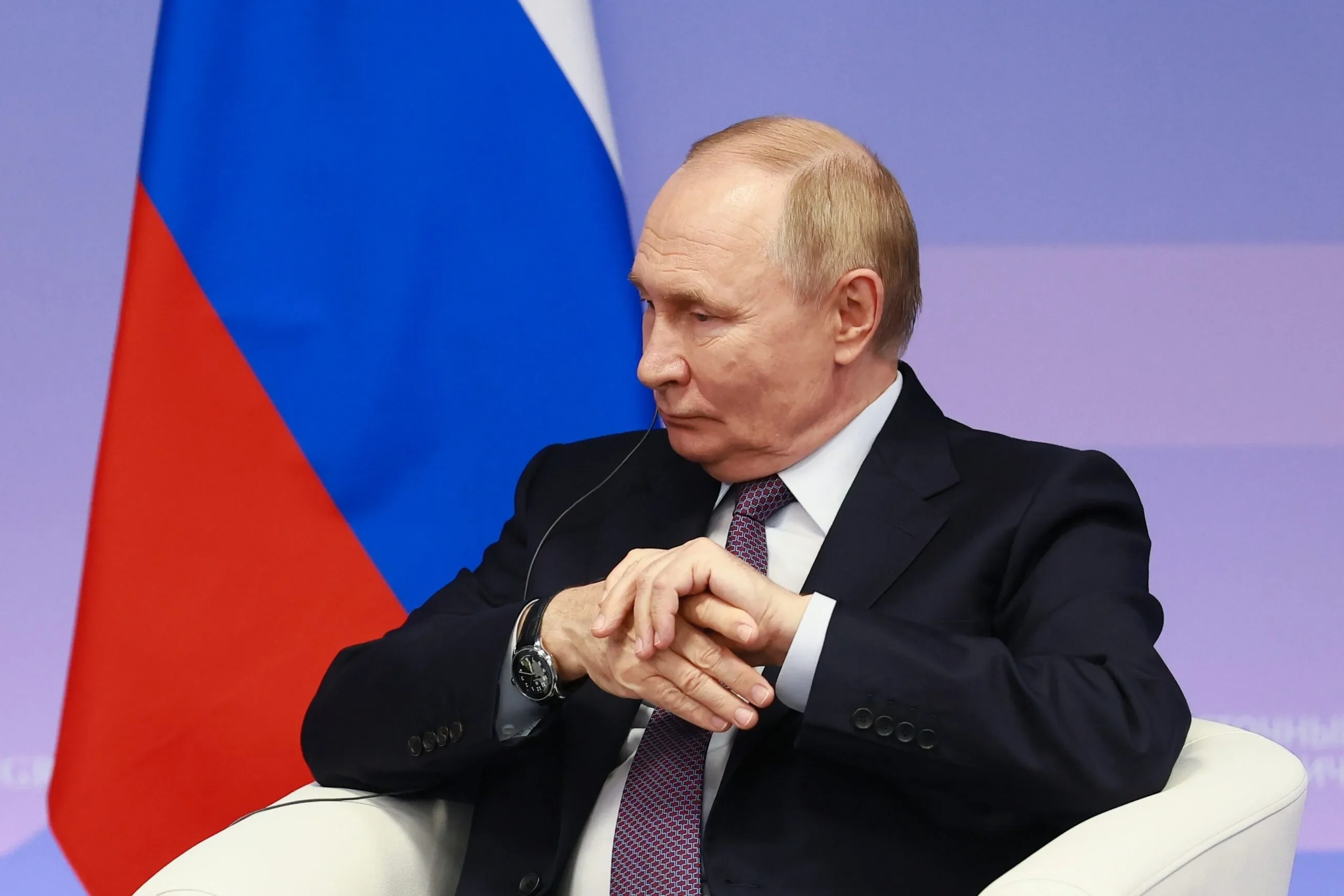 Putin warns Western troops in Ukraine would be targets