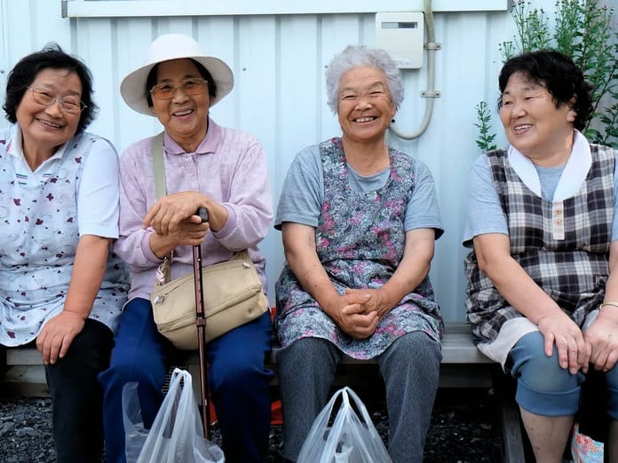 Japonya’da 100 ve üzeri yaştaki insanların sayısı artıyor