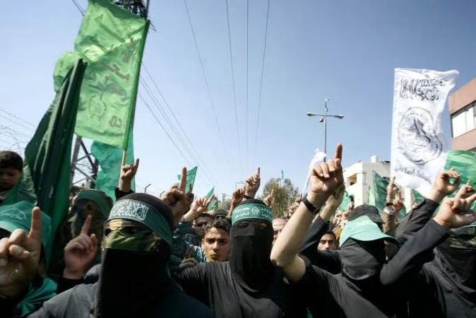 Hamas Vows Prolonged War If Talks With Israel Collapse