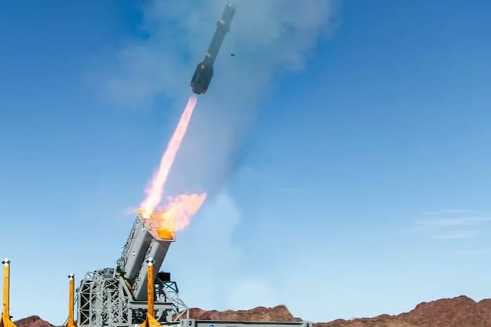 Lockheed Martin, JAGM füzesinin ilk 90 derece dikey atışını başarıyla sergiledi