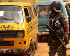 Nijer'de 200'den fazla motosikletli saldırgan ordu üssüne saldırdı