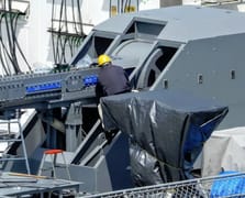 Japonya, savaş gemisine Railgun entegre eden ilk ülkelerden biri oldu