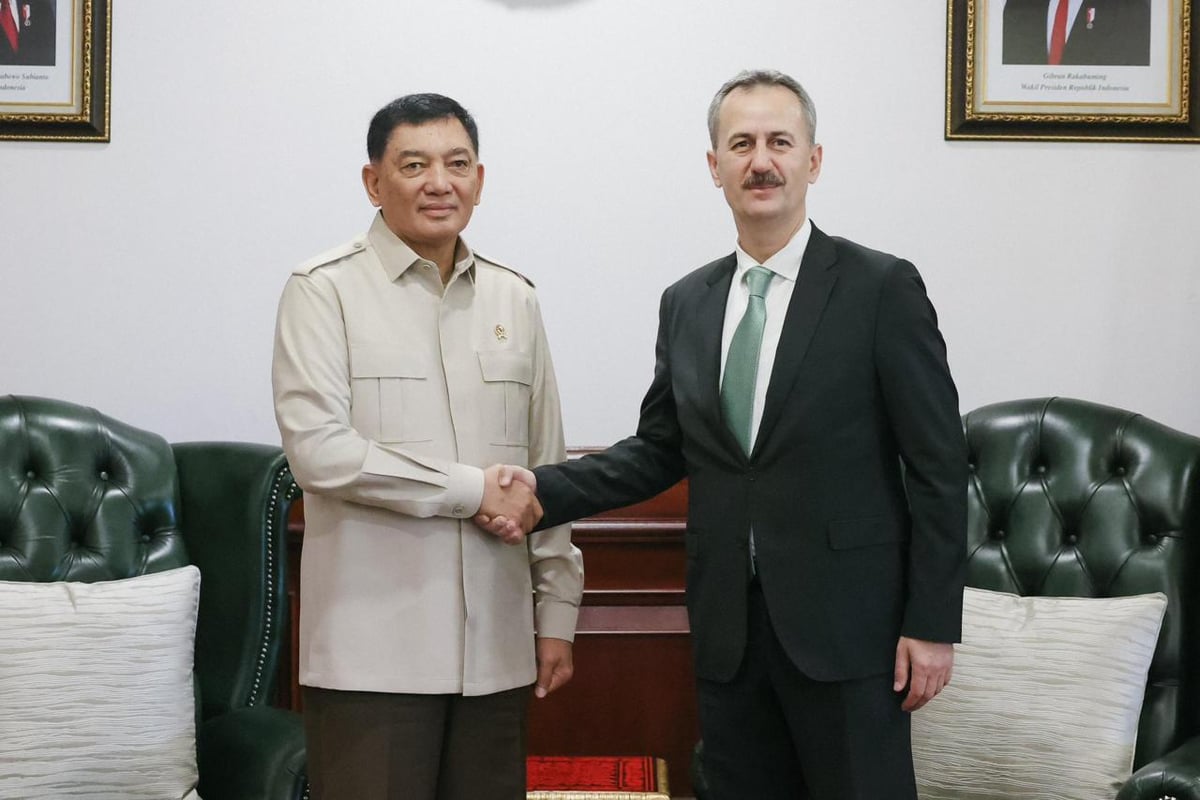 Savunma Sanayii Başkanı Prof. Dr. Haluk Görgün ve Endonezya Savunma Bakanı Sjafrie Sjamsoeddin