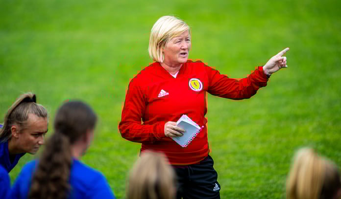 "Afgan kadınlarının yanındayız"