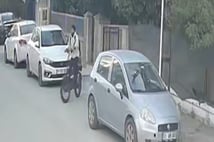 Sokak sokak gezip bisiklet ve motor çalan 3 şüpheli tutuklandı