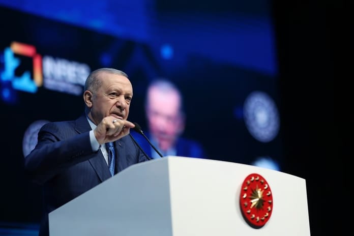 Cumhurbaşkanı Erdoğan: Türkiye’yi doğal gaz ve petrol arama alanında küresel bir aktör haline getireceğiz.