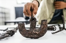 Uzuncaburç Antik Kenti'nde 1600 yıllık terazi seti bulundu