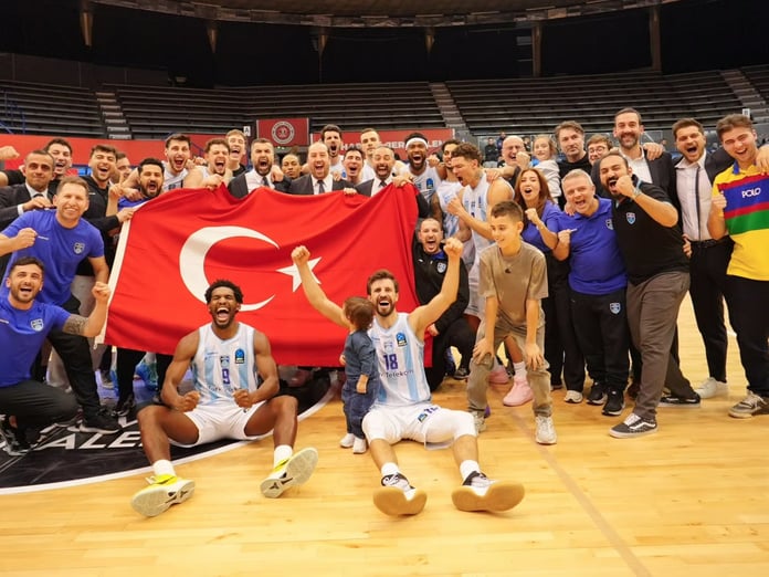 Türk Telekom Eurocup'ta yarı finale yükseldi: Son 4'te 3 Türk takımı