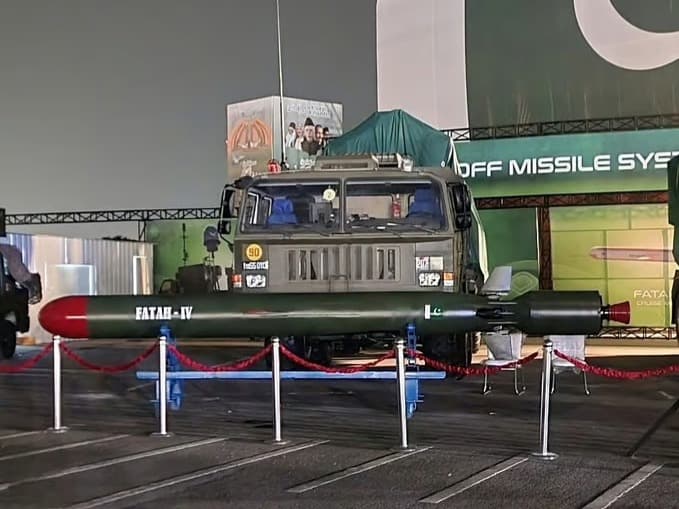 Pakistan, Fatah-4 seyir füzesini tanıttı