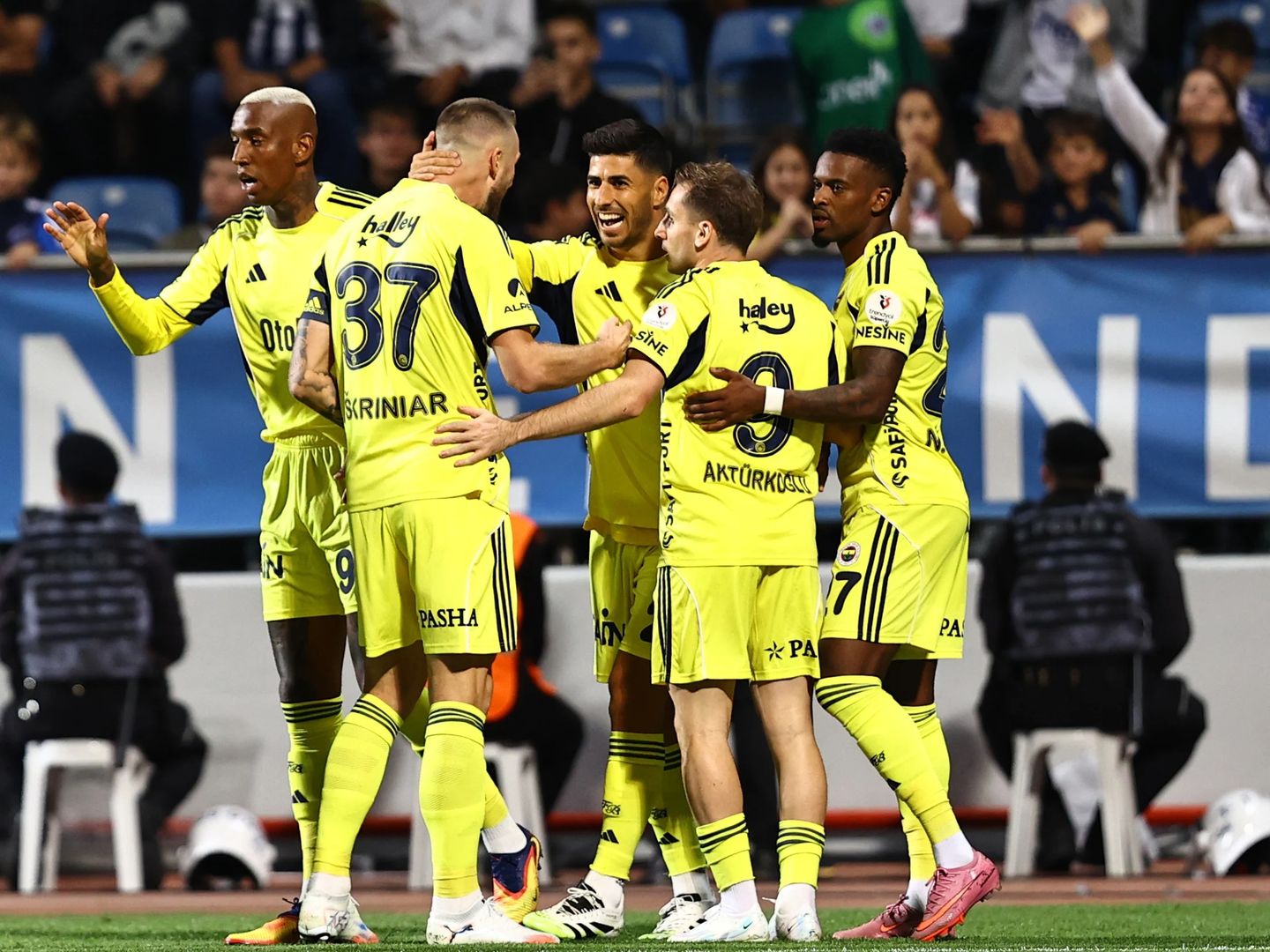 Fenerbahçe Stuttgart maçı ne zaman, saat kaçta? UEFA Avrupa Ligi Fenerbahçe Stuttgart maçı hangi kanalda?