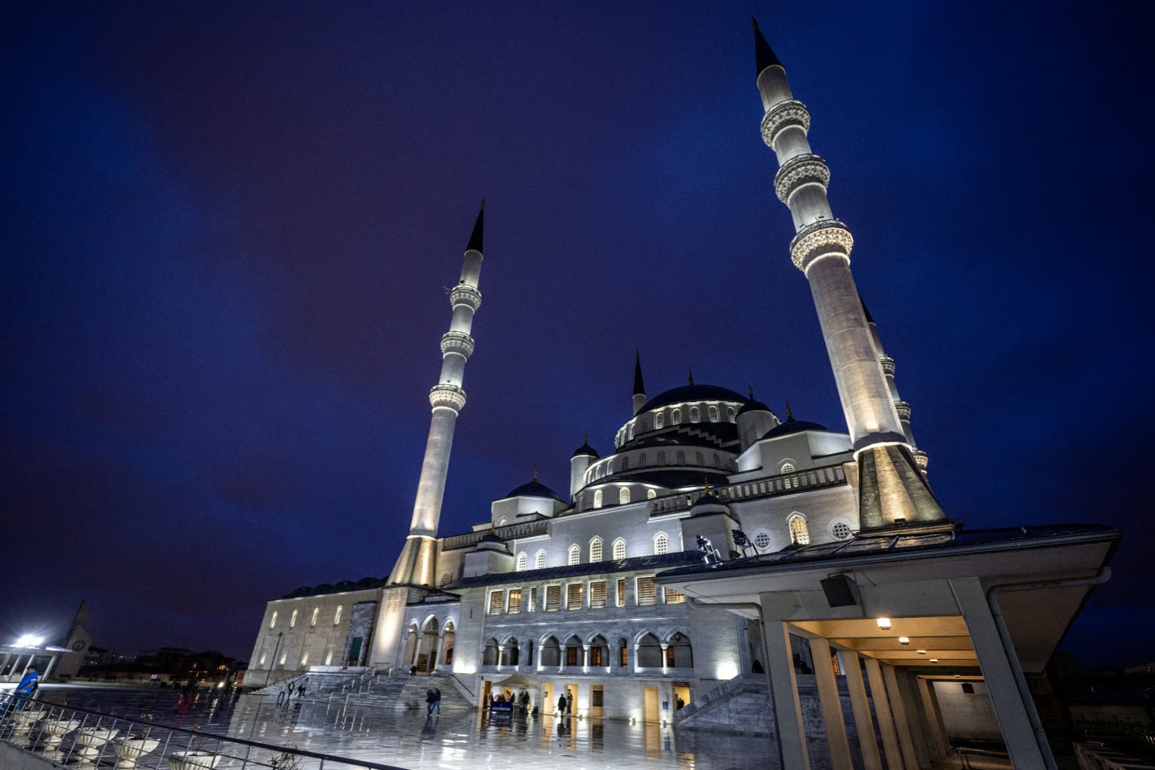 Ankara'da iftar saat kaçta, oruç ne zaman açılacak? Diyanet imsakiyesi ile Ankara akşam ezanı saati