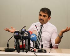 Denizli'de zabıtalara saldıran CHP'li belediye başkanı Erkan Hayka'nın dosyası kabarık çıktı