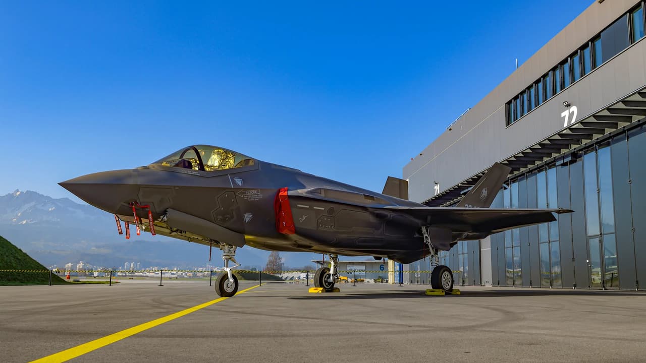ABD, F-35'lere Starshield uydu haberleşme sistemi entegre edecek