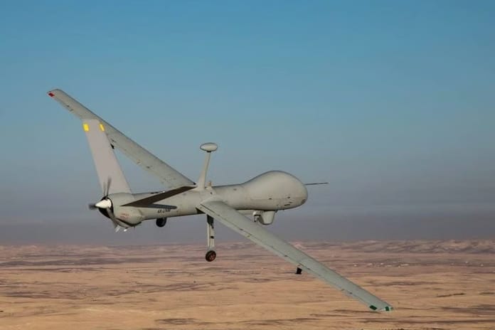 İran, İsrail’e ait Hermes-900 İHA’yı düşürdü