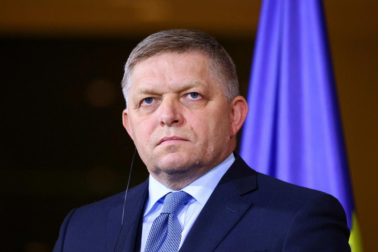 Slovakya AB’nin Rusya’ya yönelik yeni yaptırım paketini engelledi