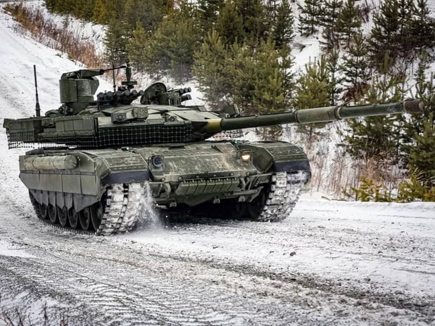 Rusya, yeni nesil T-90M2 tanklarının üretimine başlıyor