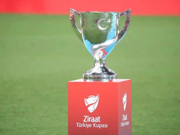 63.Türkiye Kupası finali: Galatasaray ve Trabzonspor yarın Gaziantep'te şampiyonluk için sahaya çıkıyor