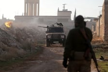 ABD'den Suriye ordusuna "yabancı savaşçı" onayı: Binlerce asker orduya katılacak