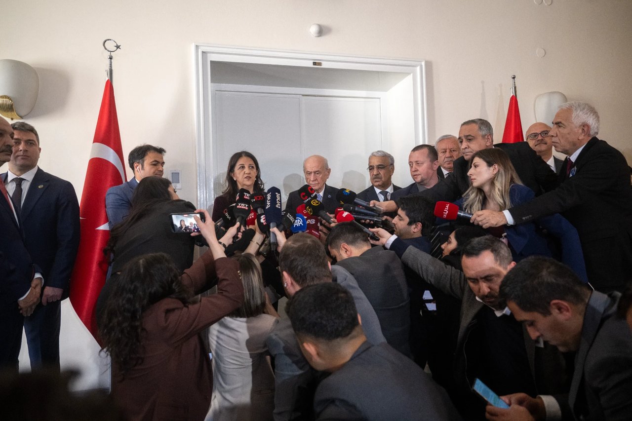 MHP lideri Bahçeli'den DEM Parti'ye kabul: "Her cümlesine imzamı atıyorum"