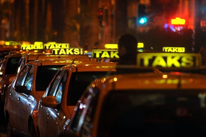 İstanbul'da taksi ücretlerine yüzde 35 zam talebi