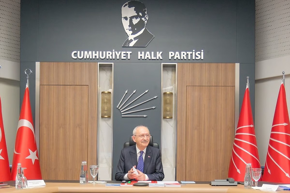 Kılıçdaroğlu'ndan CHP'lilere birlik mesajı
