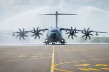 Fransa ve İspanya, Airbus A400M uçağının geliştirilmesi için stratejik iş birliği kurdu