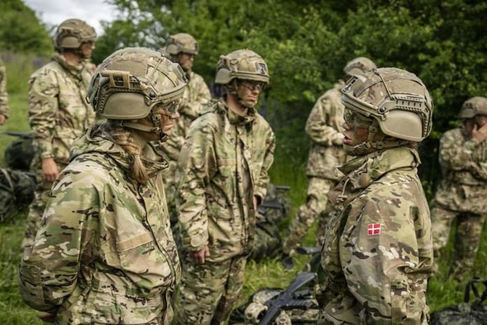 Danimarka'da kadınlar için zorunlu askerlik dönemi başlıyor