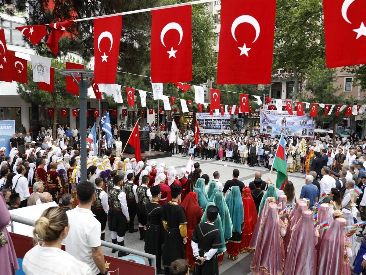 Karadeniz’de kültürlerin buluşması: 34. Uluslararası Akçaabat Festivali coşkuyla sürüyor