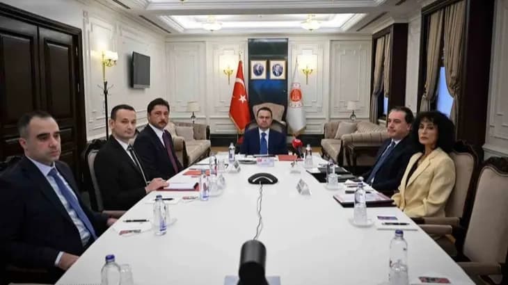 Gürlek’ten Yunanistan’a 3 iade talebi