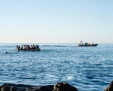 İspanya’da göçmen teknesinde 50 kişi kayboldu 19 kişi tutuklandı