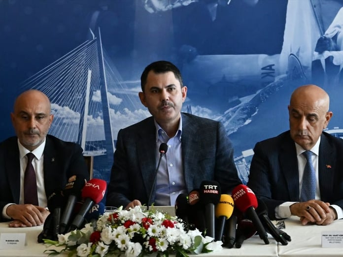 Bakan Kurum'dan deprem bölgesine yeni konut müjdesi