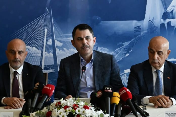 Bakan Kurum'dan deprem bölgesine yeni konut müjdesi