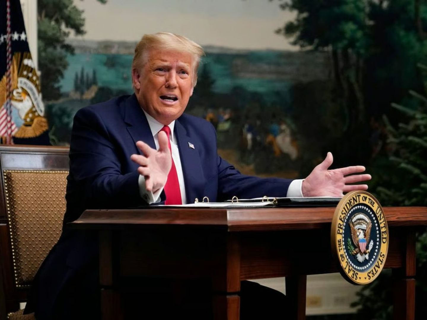 Trump Adalet Bakanlığı'ndan Epstein dosyalarında adı geçen demokratları açıklamasını istedi