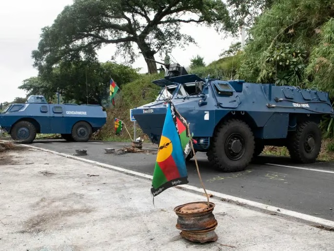 France Signs Deal With New Caledonia On Future Status 