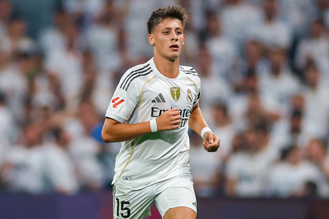 Real Madrid'in Türk'ü ödüle koşuyor