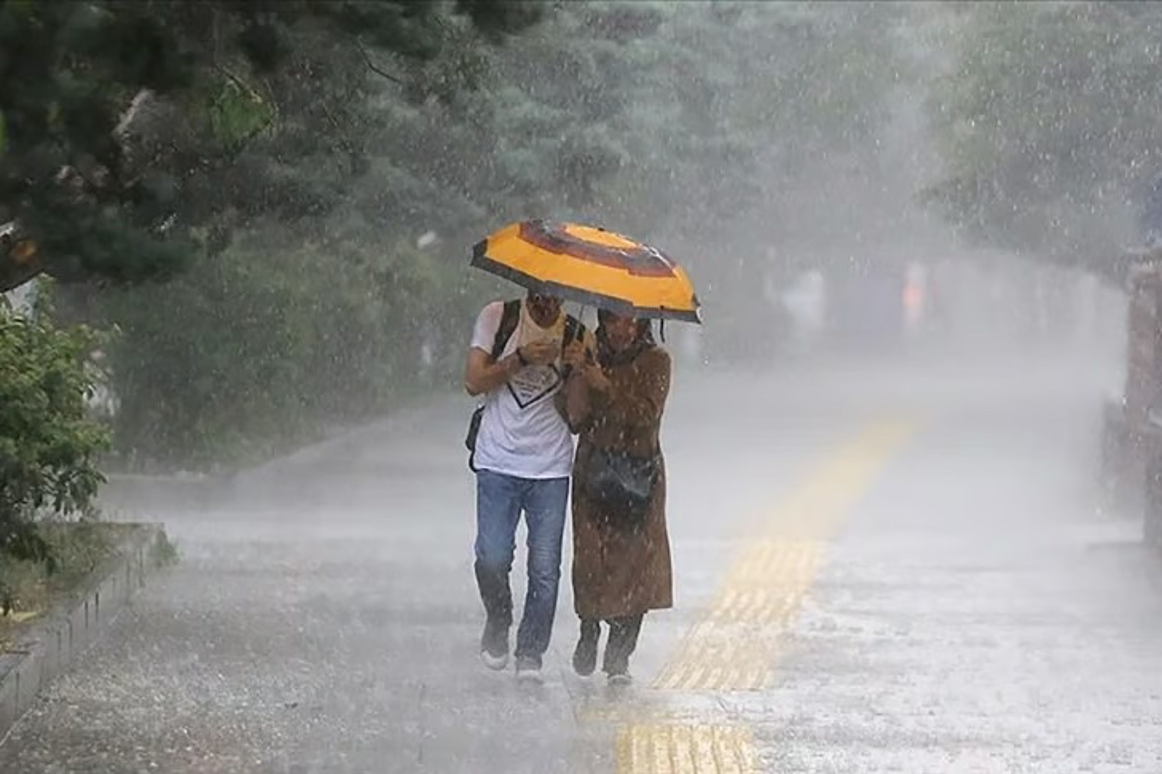 Meteoroloji'den 5 il için turuncu kodlu uyarı! İşte kuvvetli sağanak beklenen bölgeler